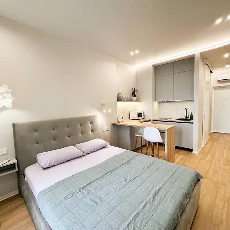 Apartment Arcadia With Balcony Odesa